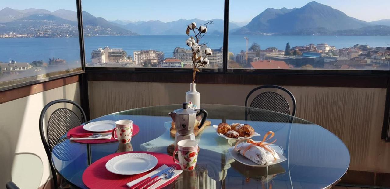 Terrace Lake View Stresa Exterior photo